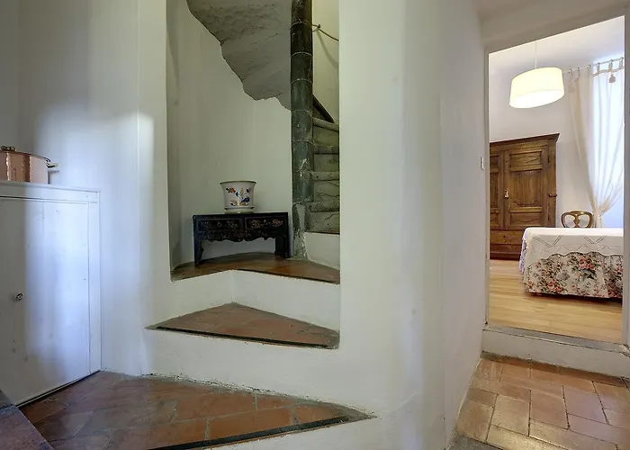 Torre Donati By Mmega Apartament